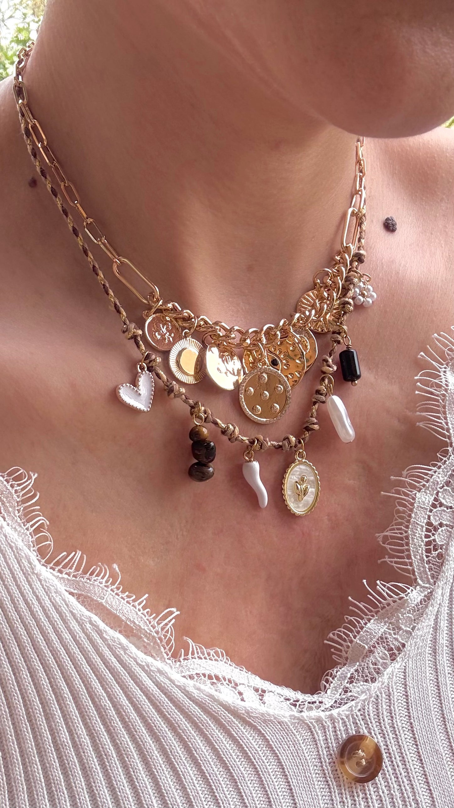 Collier charme oeil