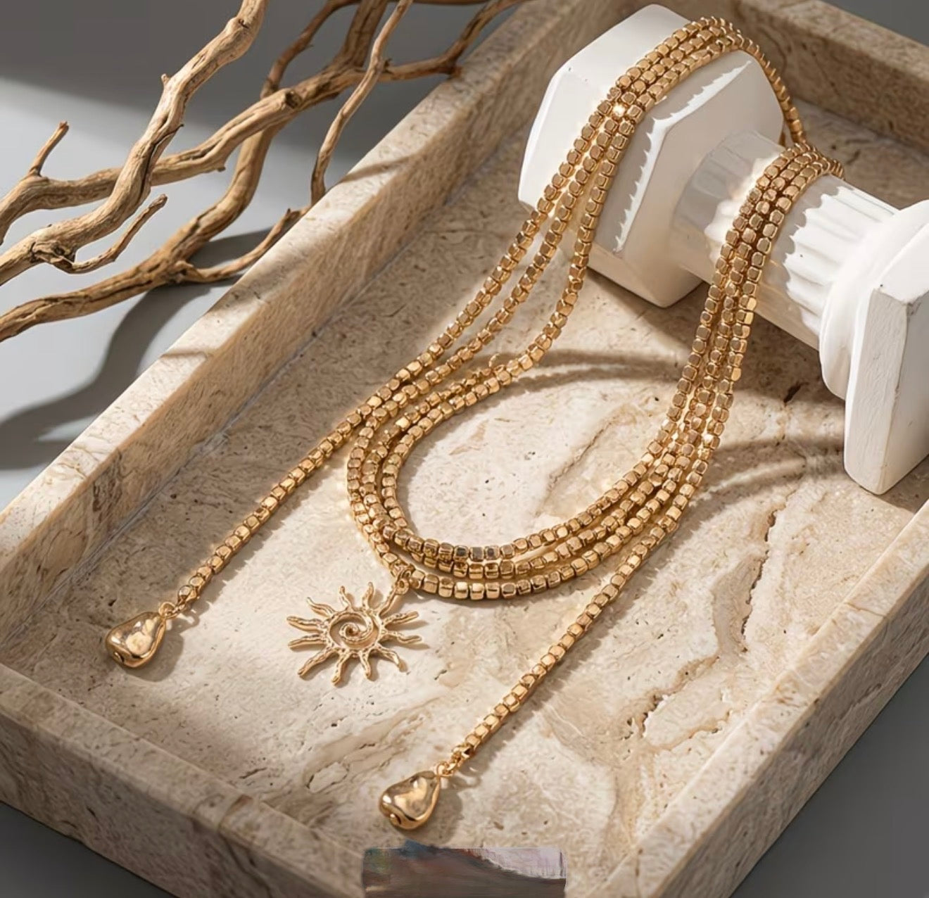 Collier Summer