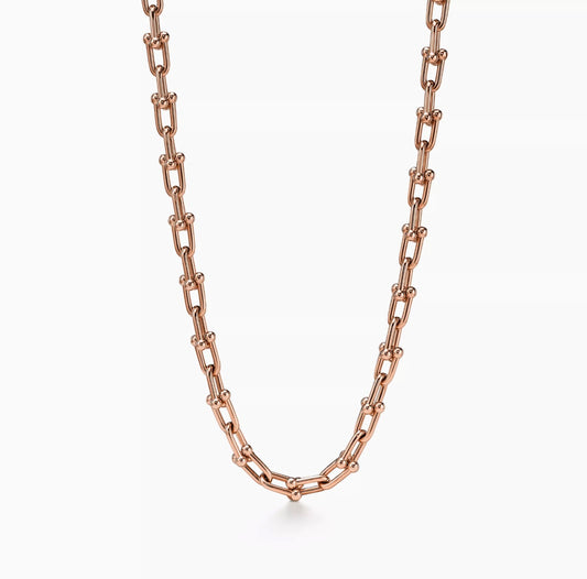 Collier links
